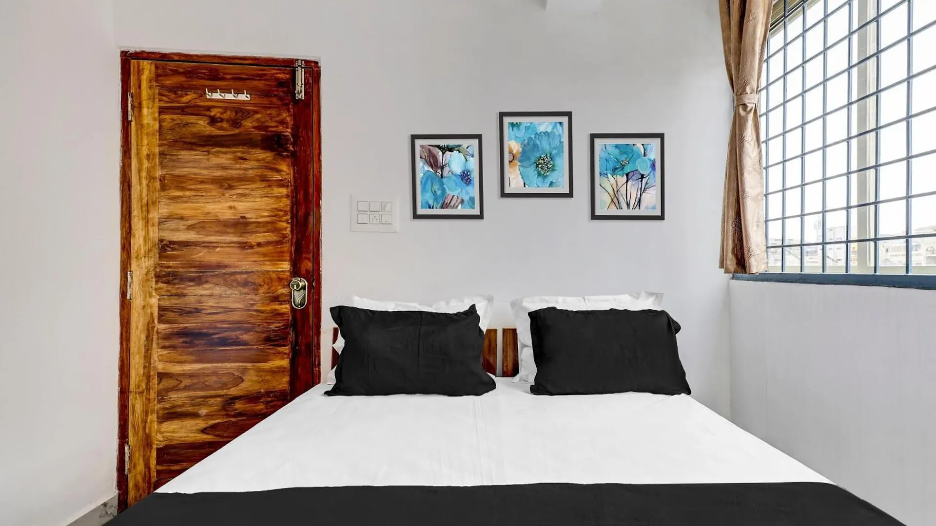 Hotel O Nandi Grand In Mysore India